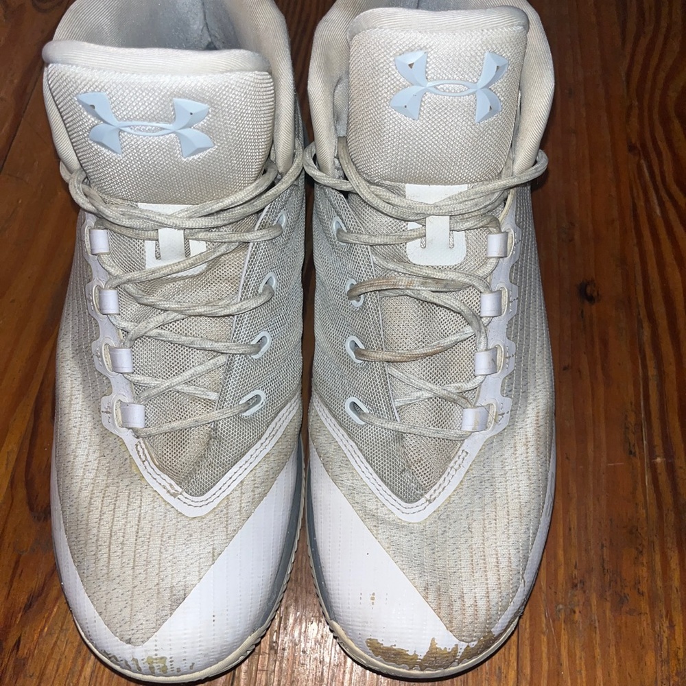 Curry shoes